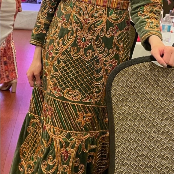 Palestinian tatreez Henna Velvet Dress embroidery w Crystals - Picture 6 of 9